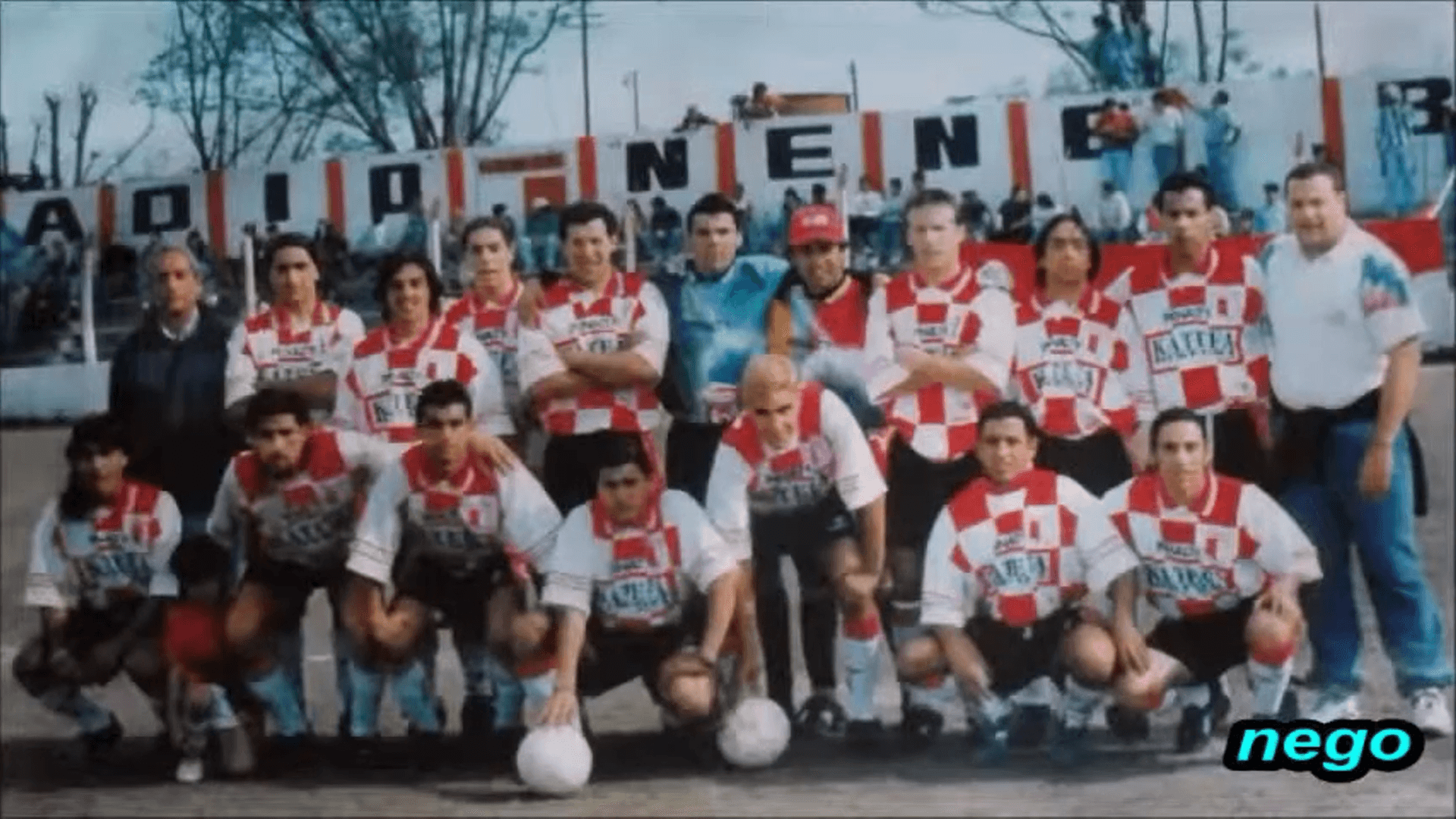 Plantel de Juventud Unida durante la campaña del bicampeonato 1997–1998
